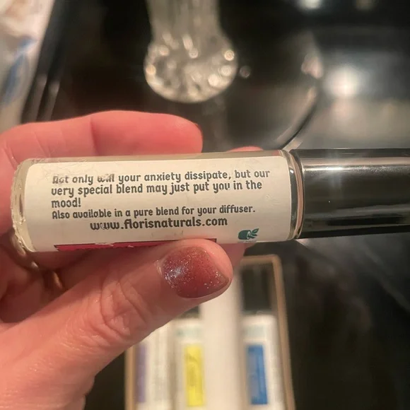 Essential Oil Roll-On set of 4 - Picture 11 of 14